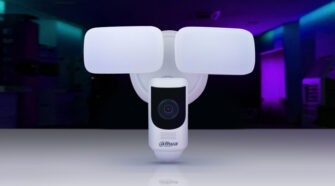26d87225-immagine-floodlight-ip-camera-notext2_10ov0jf0ov0ea000028000